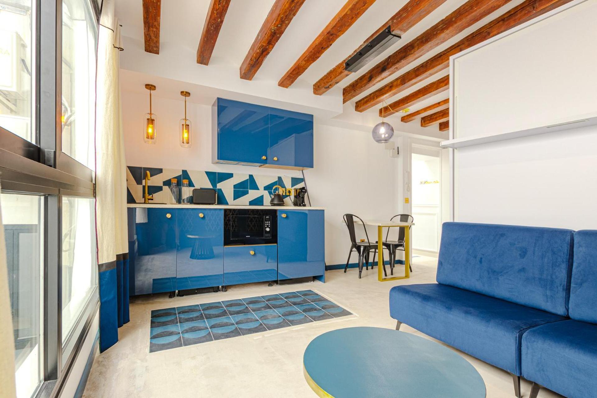 Luxurious Studio In Historic Center Of Аликанте Экстерьер фото